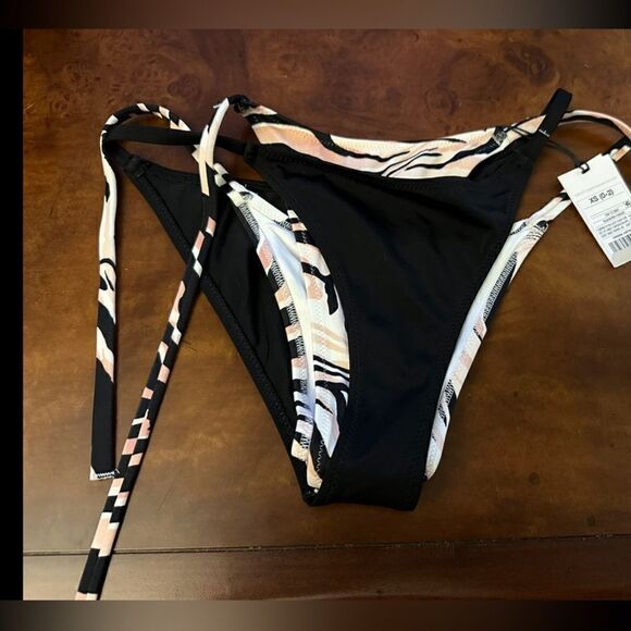 Shade & Shore High Leg Extra Cheeky Black & Pink Bikini Bottom XS Zebra NWT - Picture 1 of 4